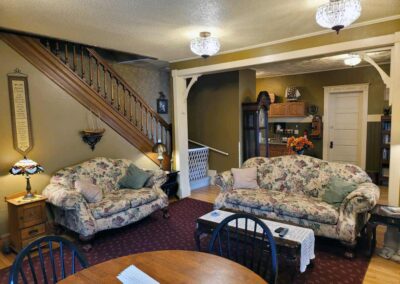 Prairie House Manor - Living Room
